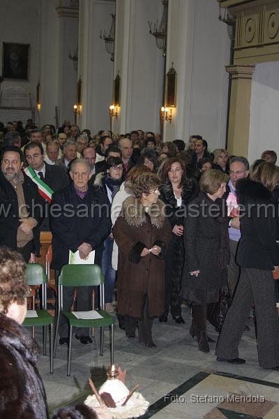 Immagine 041.jpg - 10 Gennaio 2010 - Celebrazione Eucaristica presieduta da frà Gimmi Palminteri, nel giorno del centenario della Fondazione.